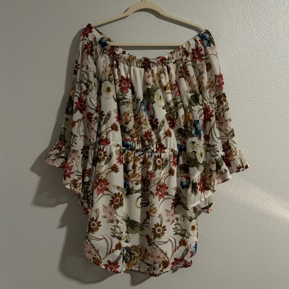 Off the shoulder cream colored sundress with flowy sleeves size medium